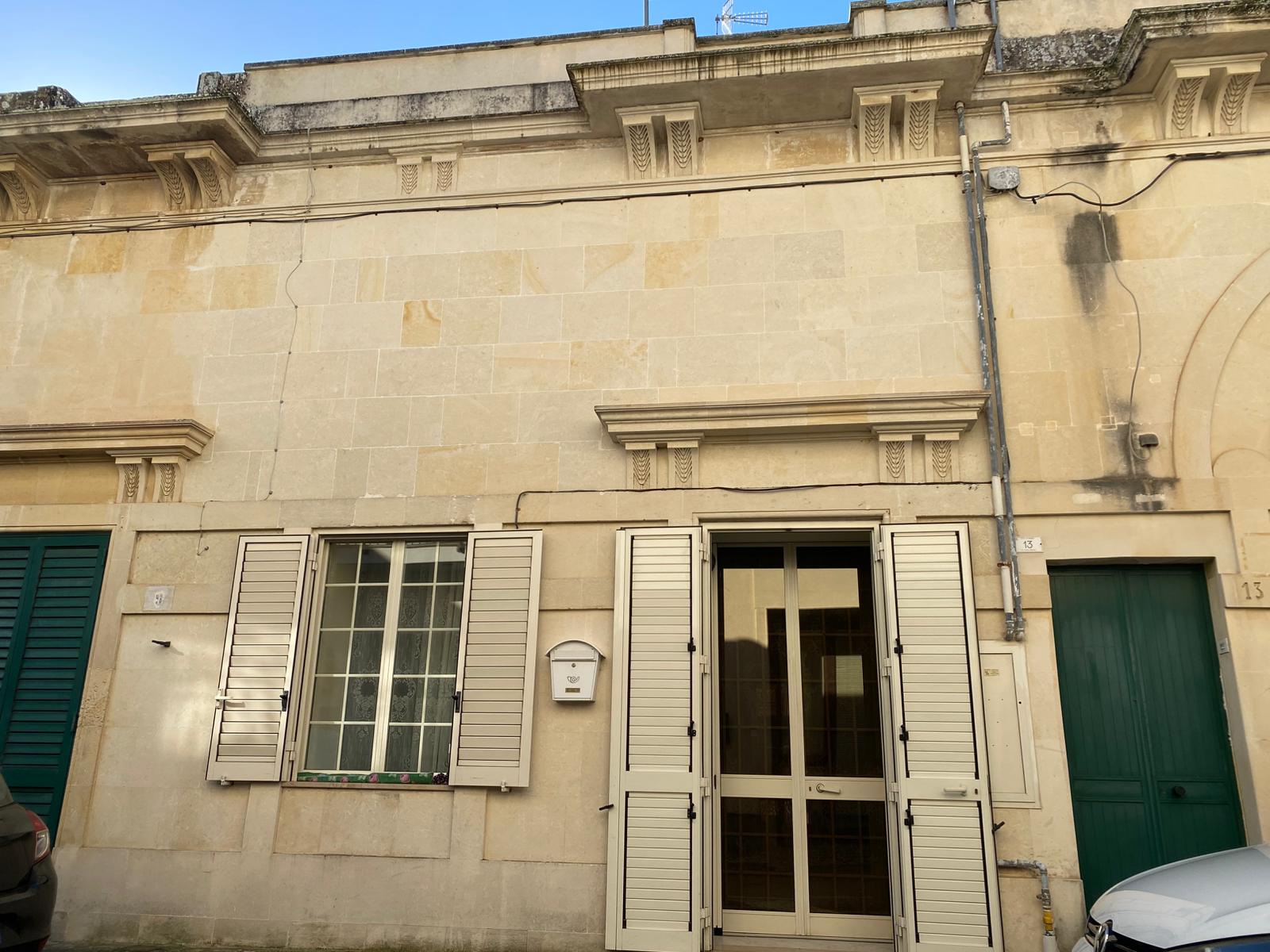 casa indipendente MQ 90 Maglie